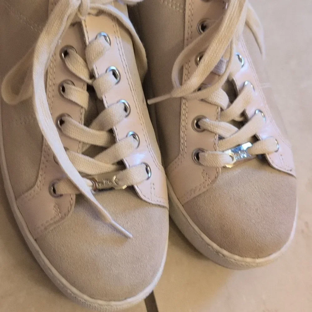 Coach Paddy Suede Leather Sneaker White And Tan Size 8